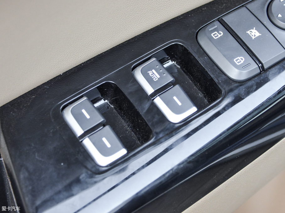 2016KX5 1.6T ԄPremium