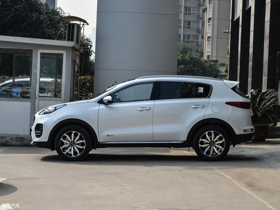 2016KX5 2.0L ԄӃPremium