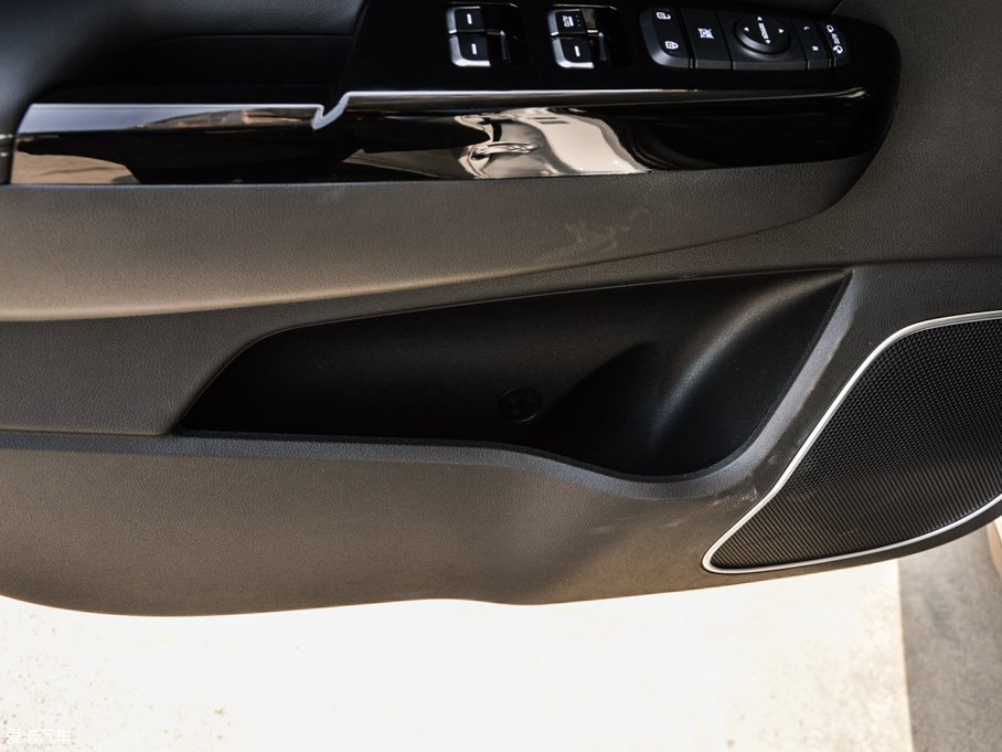 2016KX5 2.0L ԄӃPremium