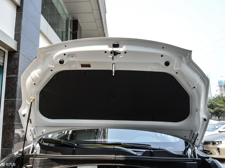 2016KX5 2.0L ԄӃPremium