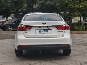 2016款1.6L 自动DLX 正后	