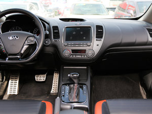 2016款1.4T-GDI 自动Premium 中控台