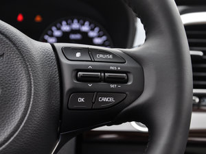 2017款1.8L 自动DLX Special 中控区