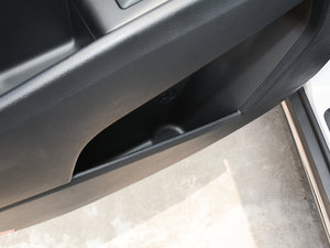 20162.0L ԄӃDLX ǰTg