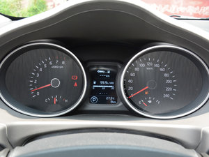 2016款2.0L 自动两驱版DLX 仪表