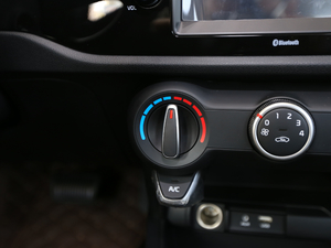 20171.4L Ԅ GLS 15؄e п؅^