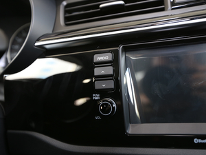 20171.4L Ԅ GLS 15؄e п؅^