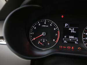 20171.4L Ԅ GLS 15؄e п؅^