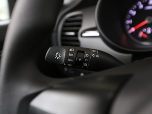 20171.4L Ԅ GLS 15؄e п؅^