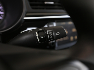 20171.4L Ԅ GLS 15؄e п؅^