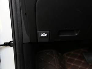 20171.4L Ԅ GLS 15؄e п؅^