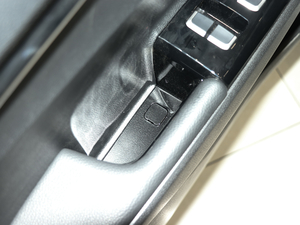 20171.4L ք GLS 15؄e g