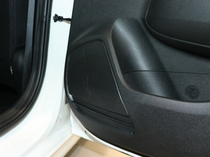 20171.4L ք GLS 15؄e g