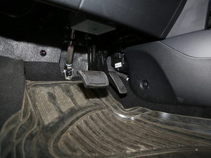 20171.4L Ԅ(dng) GLS 15؄e g