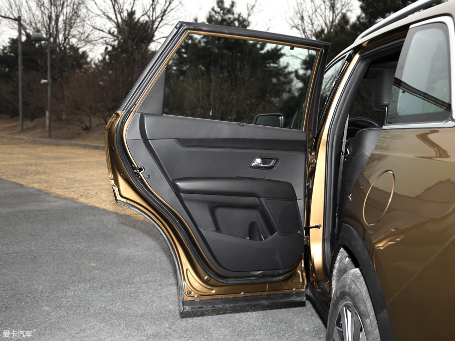 2017KX7 2.0L T-GDI ԄLUX