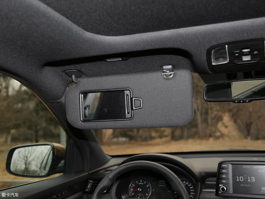 2017KX7 2.0L T-GDI ԄLUX