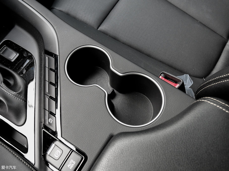 2017������KX7 2.0L T-GDI �Ԅ�(d��ng)���(q��)GLS