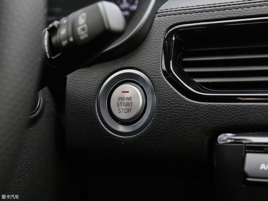 2017KX7 2.0L T-GDI ԄӃGLS