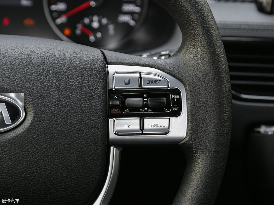 2017������KX7 2.0L T-GDI �Ԅ�(d��ng)���(q��)GL