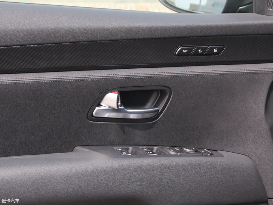 2017KX7 2.0L T-GDI ԄLUX