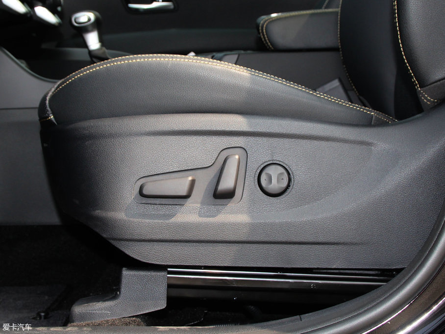 2017KX7 2.0L T-GDI ԄLUX