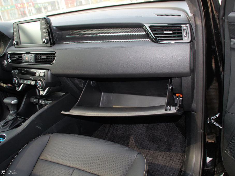 2017KX7 2.0L T-GDI Ԅ(q)LUX