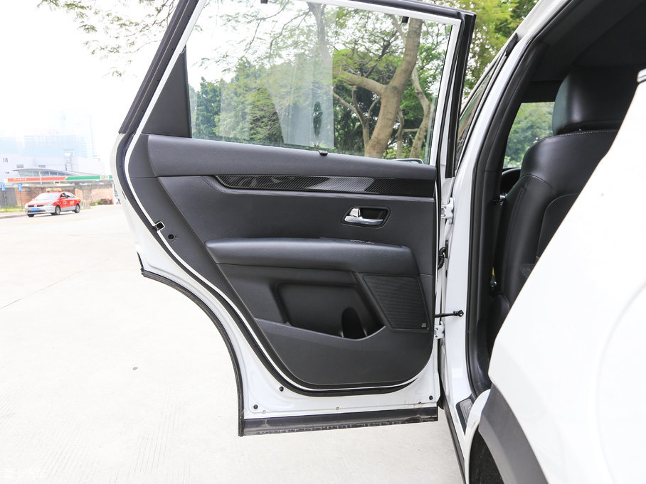 2017KX7 2.0L T-GDI ԄDLX