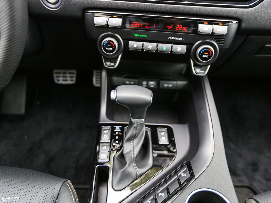 2017KX7 2.0L T-GDI ԄDLX