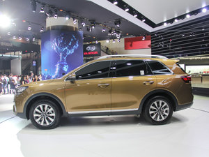 2017��2.0L T-GDI �Ԅ����LUX ���w���^