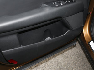 20172.0L T-GDI Ԅ(q)LUX ǰTg