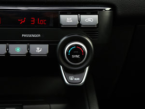 20172.0L T-GDI Ԅ(dng)(q)LUX п؅^(q)