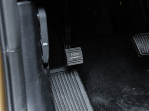 2017款2.0L GDI 自动两驱Smart 驻车制动器