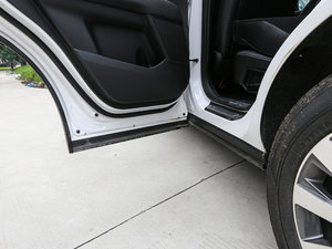 20172.0L T-GDI ԄDLX g