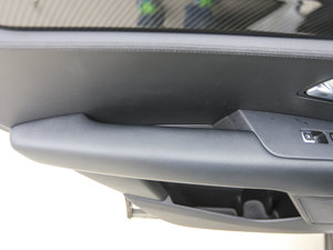 20172.0L T-GDI ԄDLX g