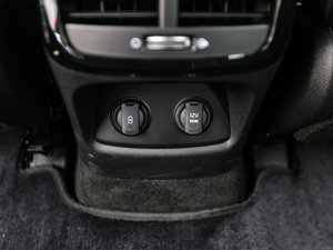 20172.0L T-GDI ԄDLX g