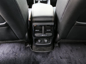 20172.0L T-GDI ԄDLX g