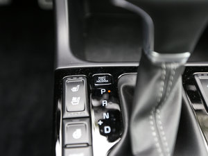 20172.0L T-GDI ԄDLX п؅^