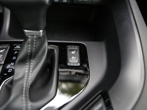 20172.0L T-GDI ԄDLX п؅^