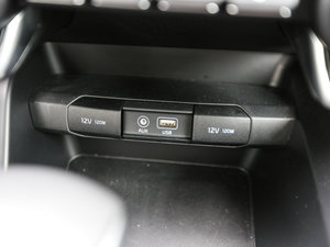 20172.0L T-GDI ԄDLX п؅^