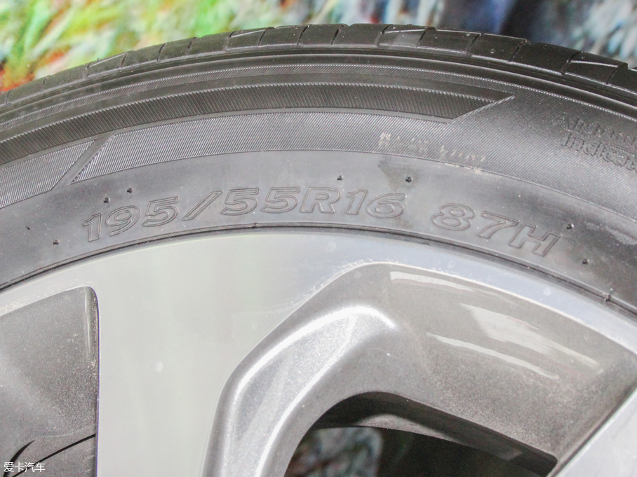 2017KX CROSS 1.4L MT GLS