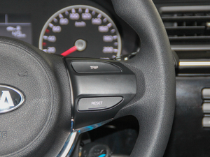 20171.4L MT GLS п؅^