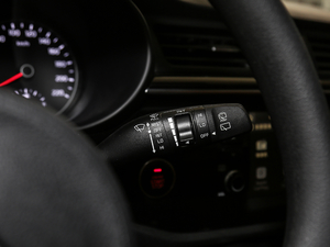 20171.4L AT GLS п؅^(q)