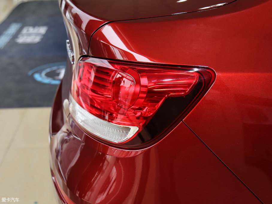 2017Y 1.4L ԄӺADeluxe