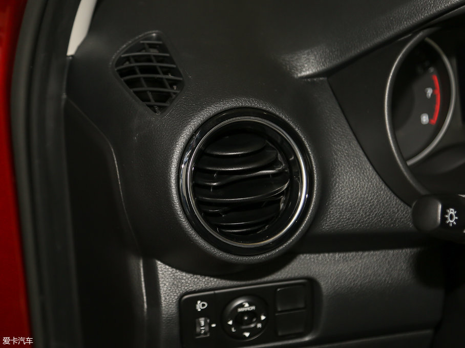 2017Y 1.4L ԄӺADeluxe