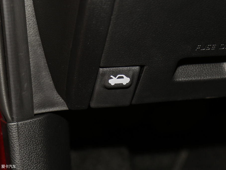 2017Y 1.4L ԄӺADeluxe