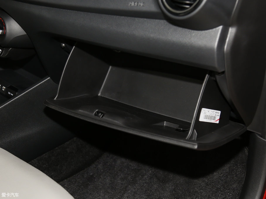 2017Y 1.4L ԄӺADeluxe