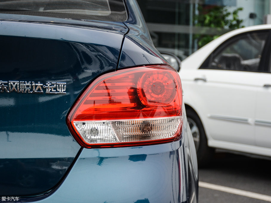 2017Y 1.4L ԄӺADeluxe