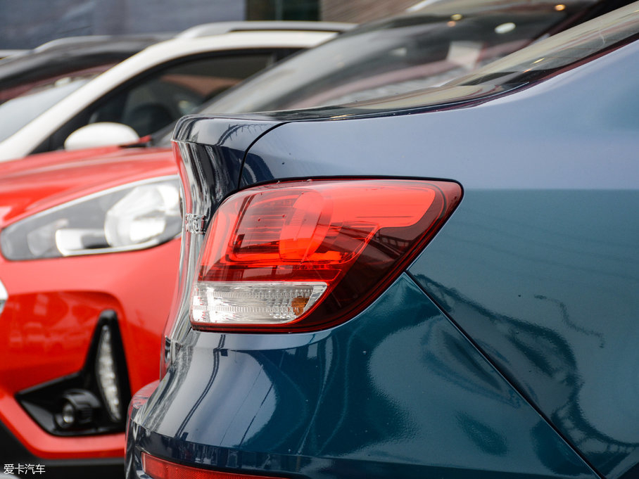 2017Y 1.4L ԄӺADeluxe