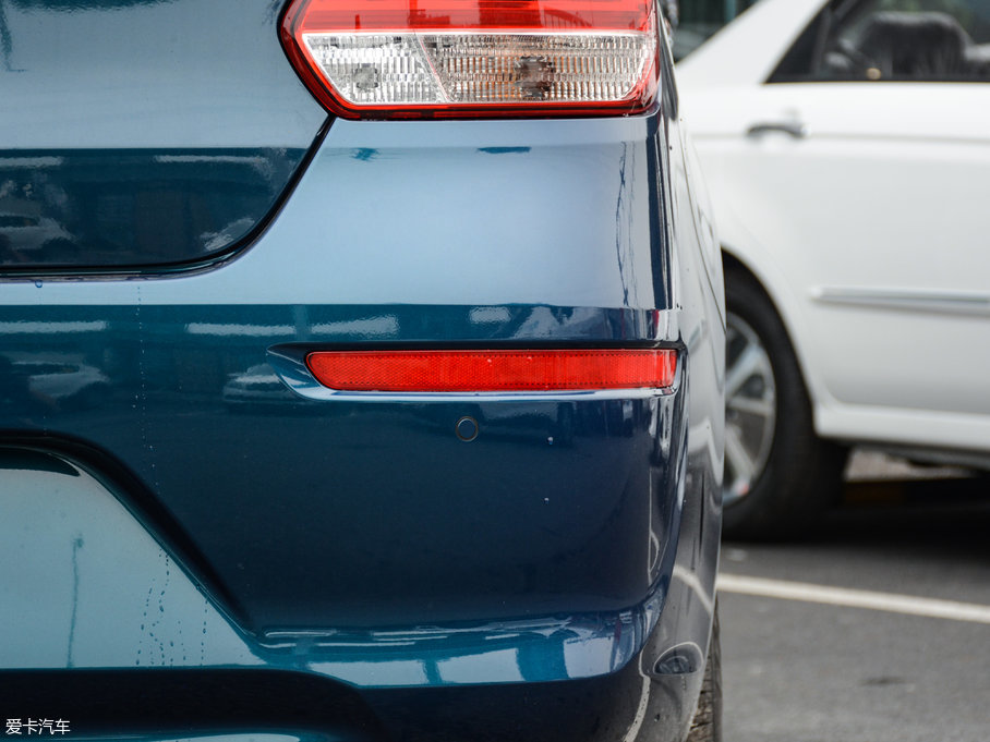 2017Y 1.4L ԄӺADeluxe