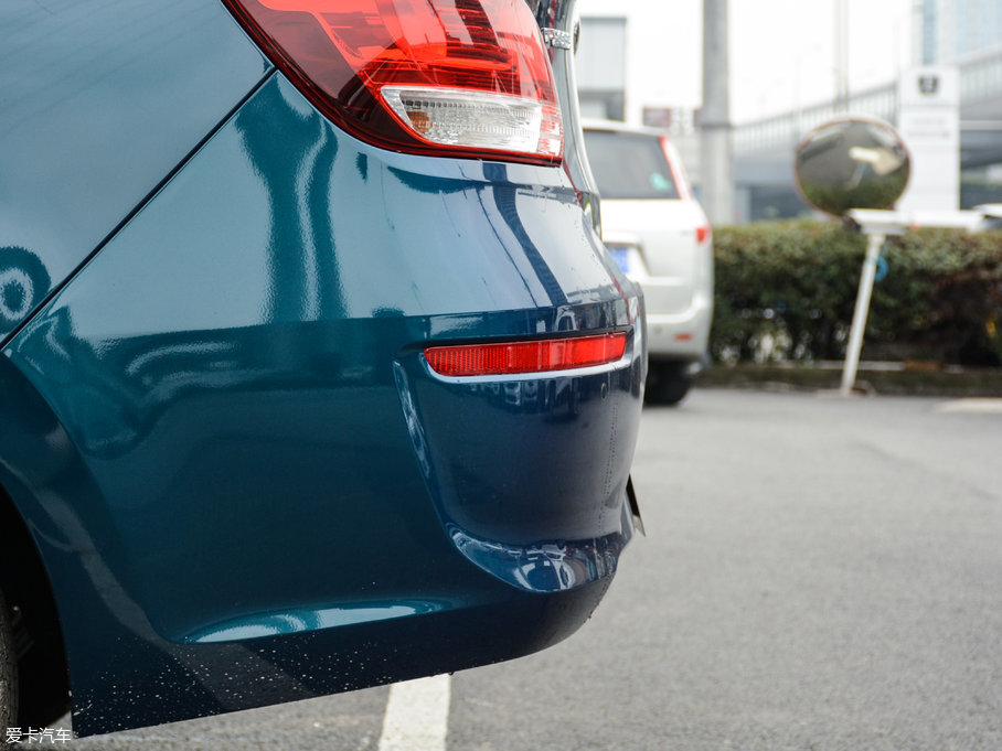 2017Y 1.4L ԄӺADeluxe